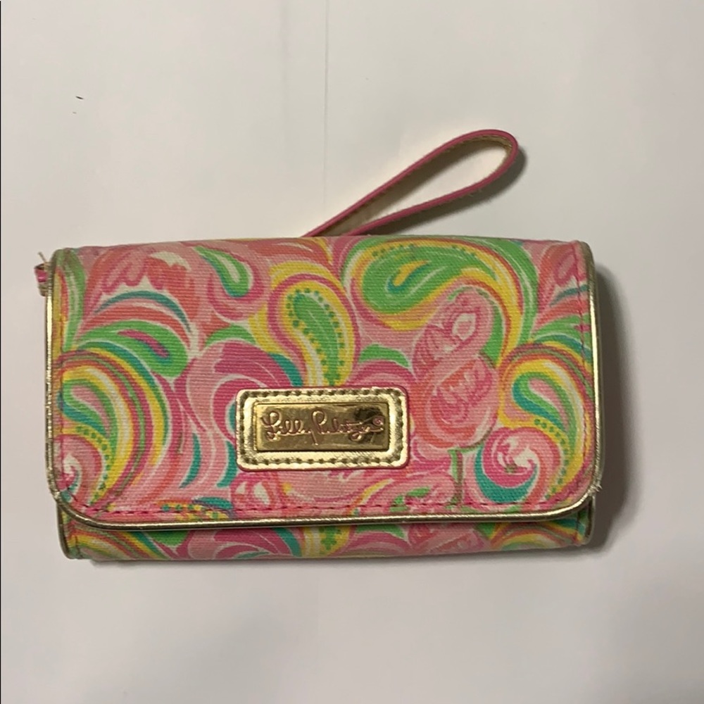 Lilly Pulitzer It’s a Keeper Phone Wristlet